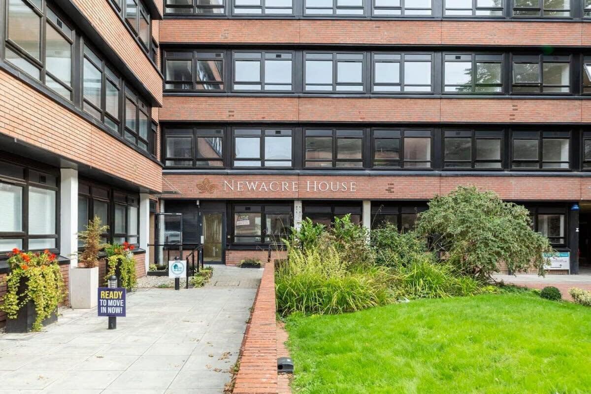 Bright Contemporary Studio In East Grinstead Luaran gambar