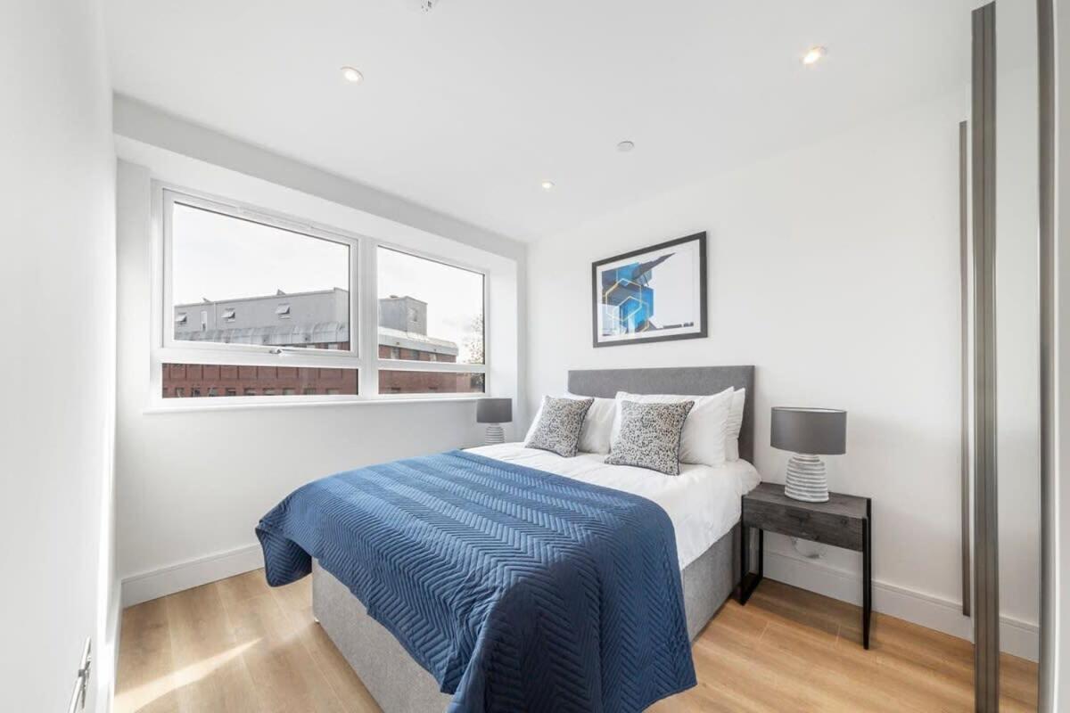 Bright Contemporary Studio In East Grinstead Luaran gambar